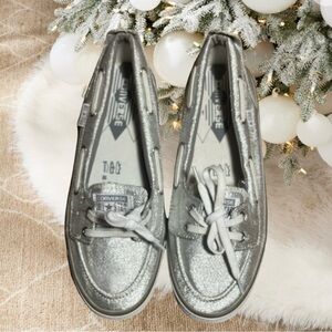 NWT Lady's Converse Silver Deck Shoes